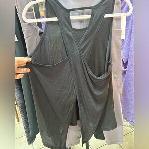 ATHLETA Tank Top Size Medium Crossover Back Black